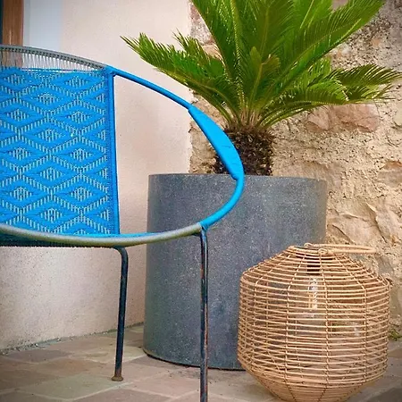Coté Jardin Bed & Breakfast 3*