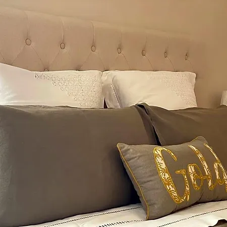 Coté Jardin Couette-café 3*