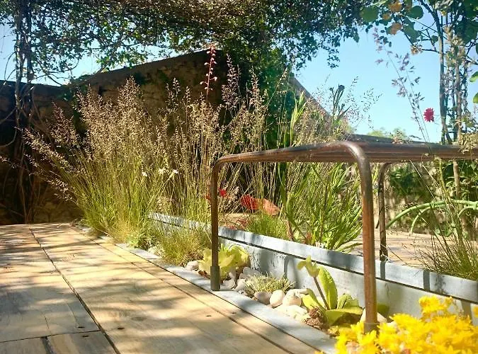 Cote Jardin Bed & Breakfast Sainte-Suzanne (Mayenne)